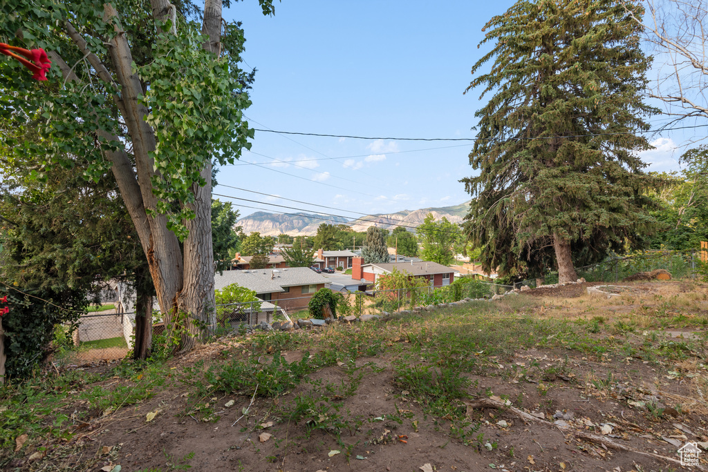 376 W 5300 S Washington Terrace, UT 84405