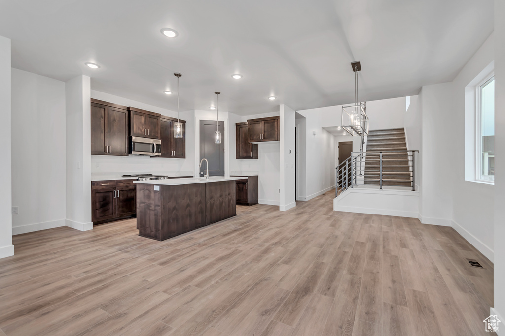 Photo 12 for MLS #2104246 at 1308 N 1440 East #16
