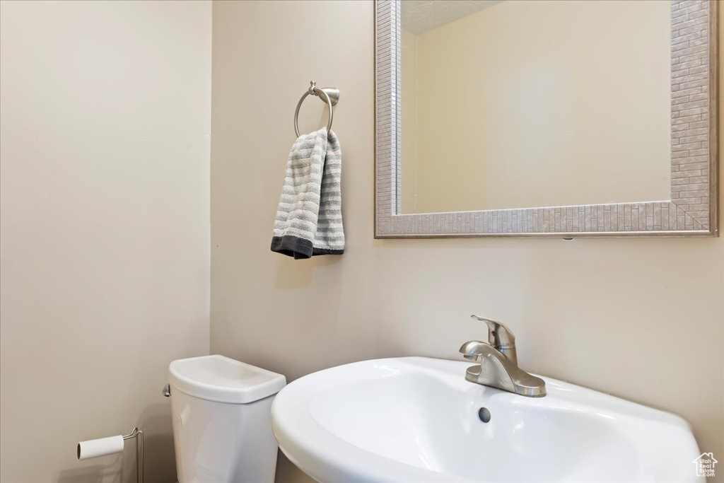 Photo 15 for MLS #2104248 at 794 N Valeria Dr