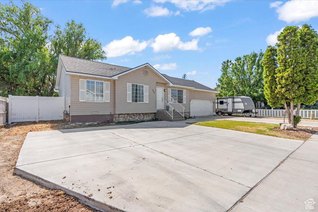 Photo 2 for MLS #2104257 at 722 S 1370 West