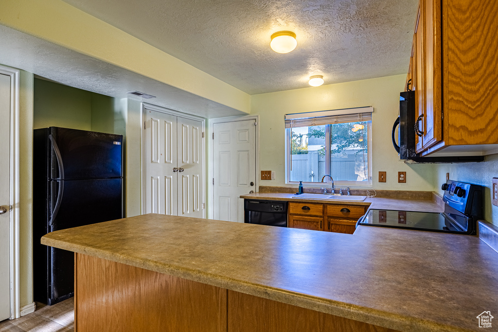 Photo 6 for MLS #2104263 at 475 N Redwood Rd #49