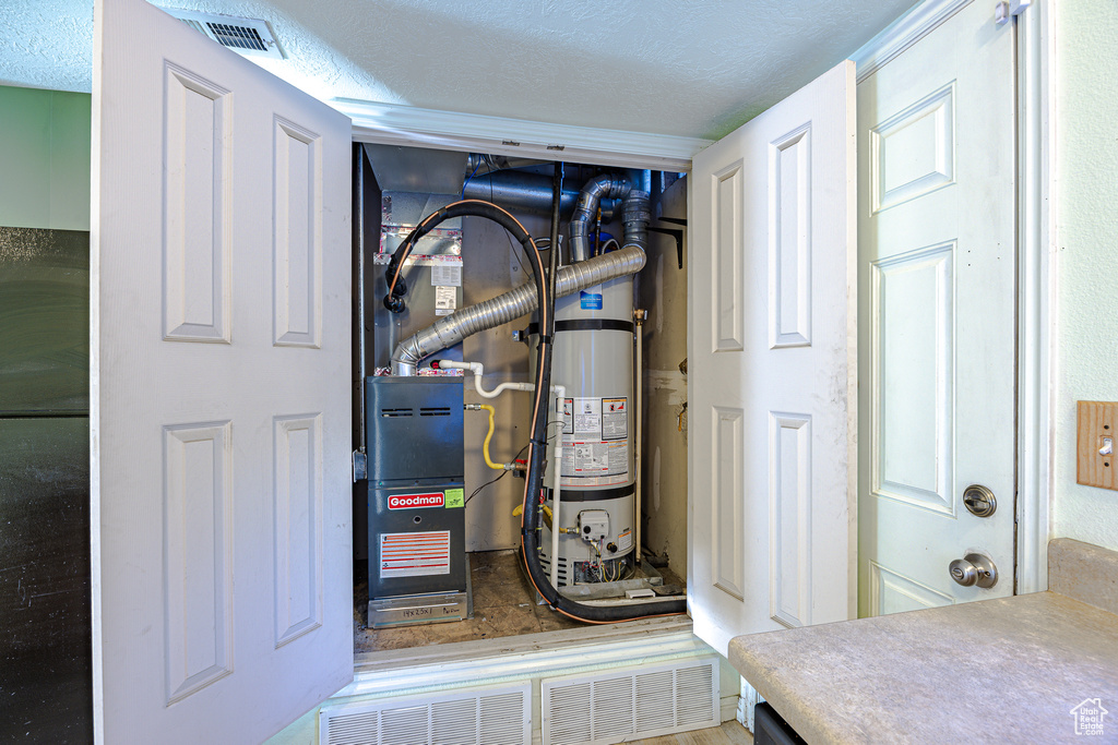 Photo 9 for MLS #2104263 at 475 N Redwood Rd #49