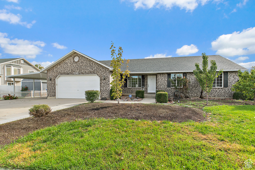 Photo 2 for MLS #2104264 at 7721 S Sunset Cir