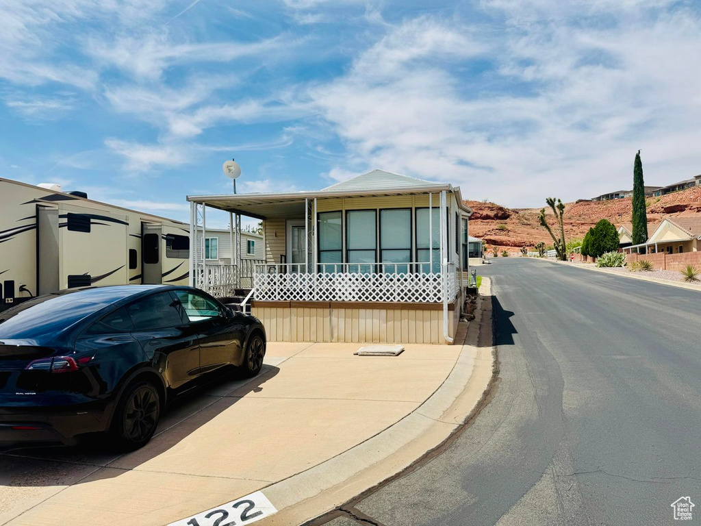 Photo 2 for MLS #2104267 at 1150 W Red Hills Pkwy #122