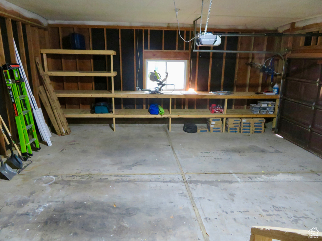 5009 S 2925 W Roy, UT 84067