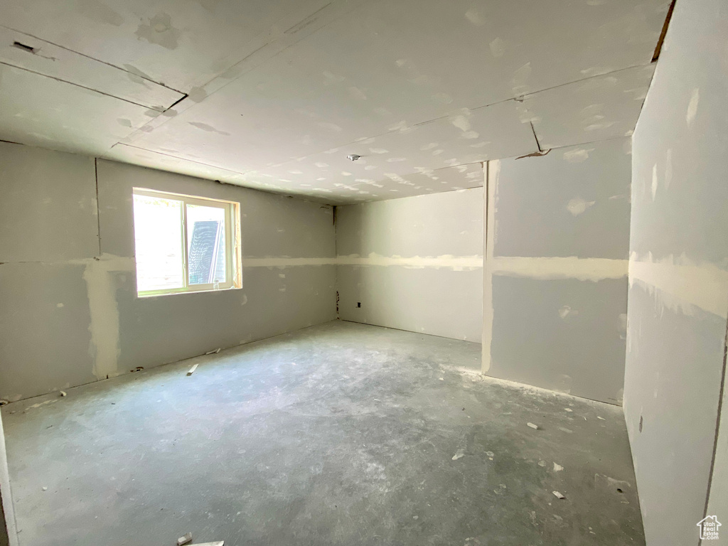 Photo 30 for MLS #2104284 at 341 E 250 North
