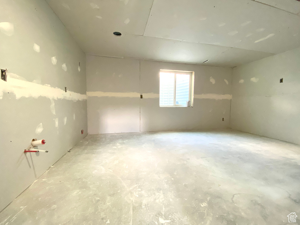 Photo 26 for MLS #2104284 at 341 E 250 North