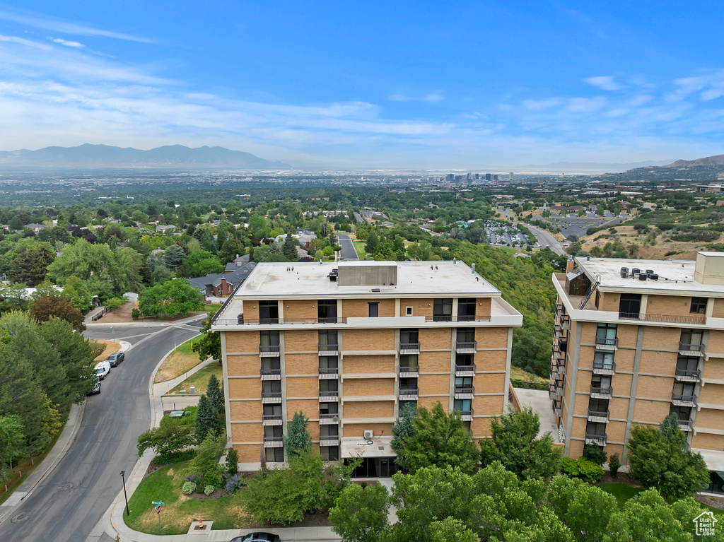 Photo 63 for MLS #2104286 at 960 S Donner Way #740