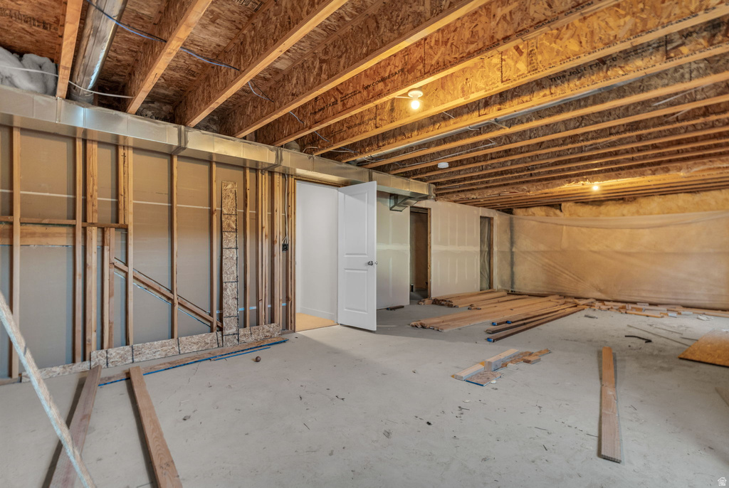 2543 N VELVET MOON DR Saratoga Springs, UT 84045