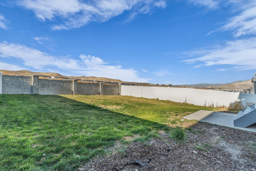 2543 N VELVET MOON DR Saratoga Springs, UT 84045