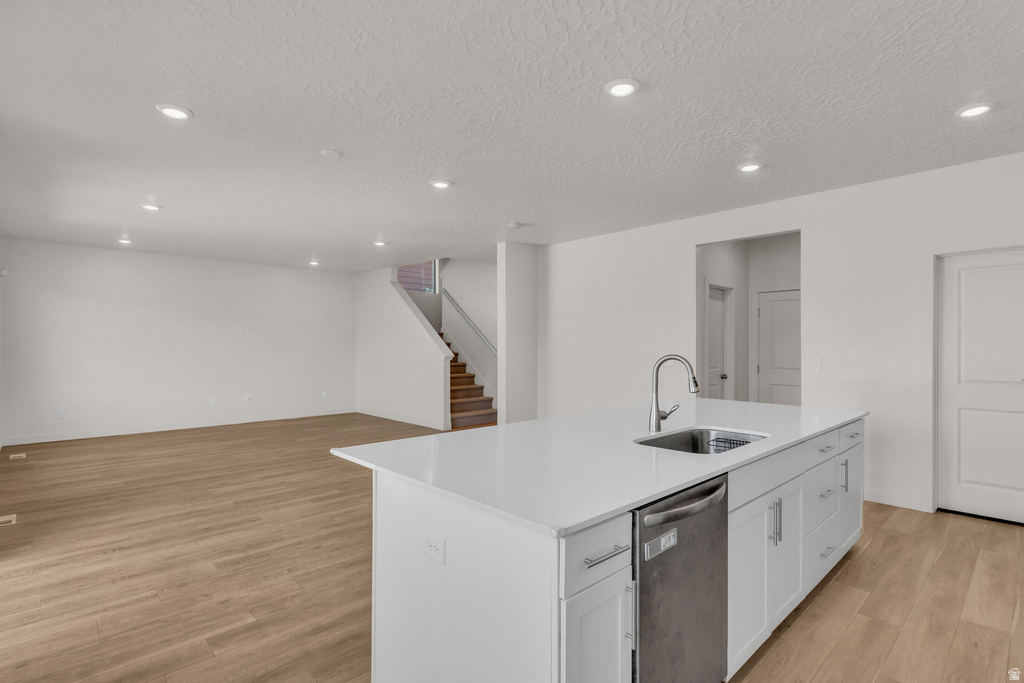 2543 N VELVET MOON DR Saratoga Springs, UT 84045