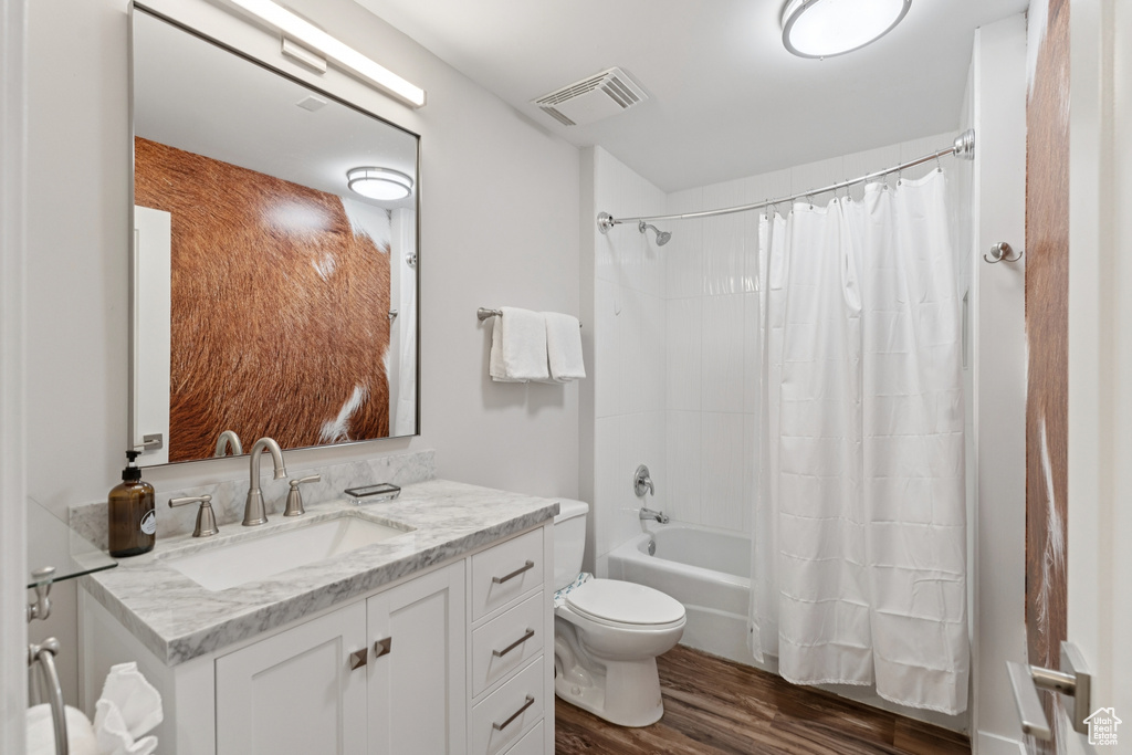 Photo 24 for MLS #2104315 at 1467 Crescent Rd #130
