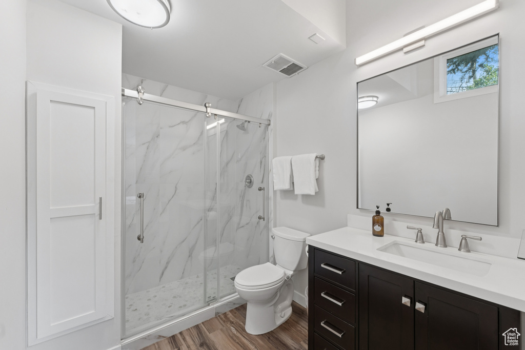 Photo 21 for MLS #2104315 at 1467 Crescent Rd #130