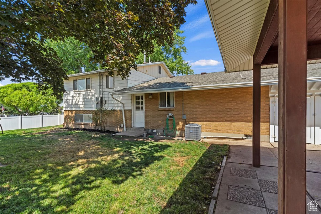 Photo 25 for MLS #2104342 at 1847 W John St
