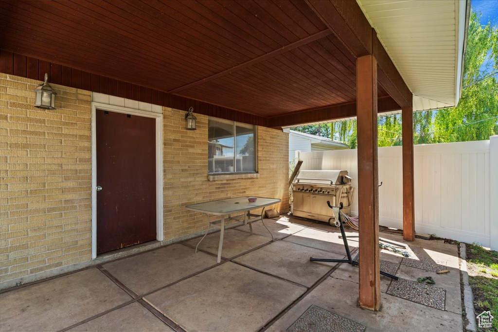 Photo 23 for MLS #2104342 at 1847 W John St