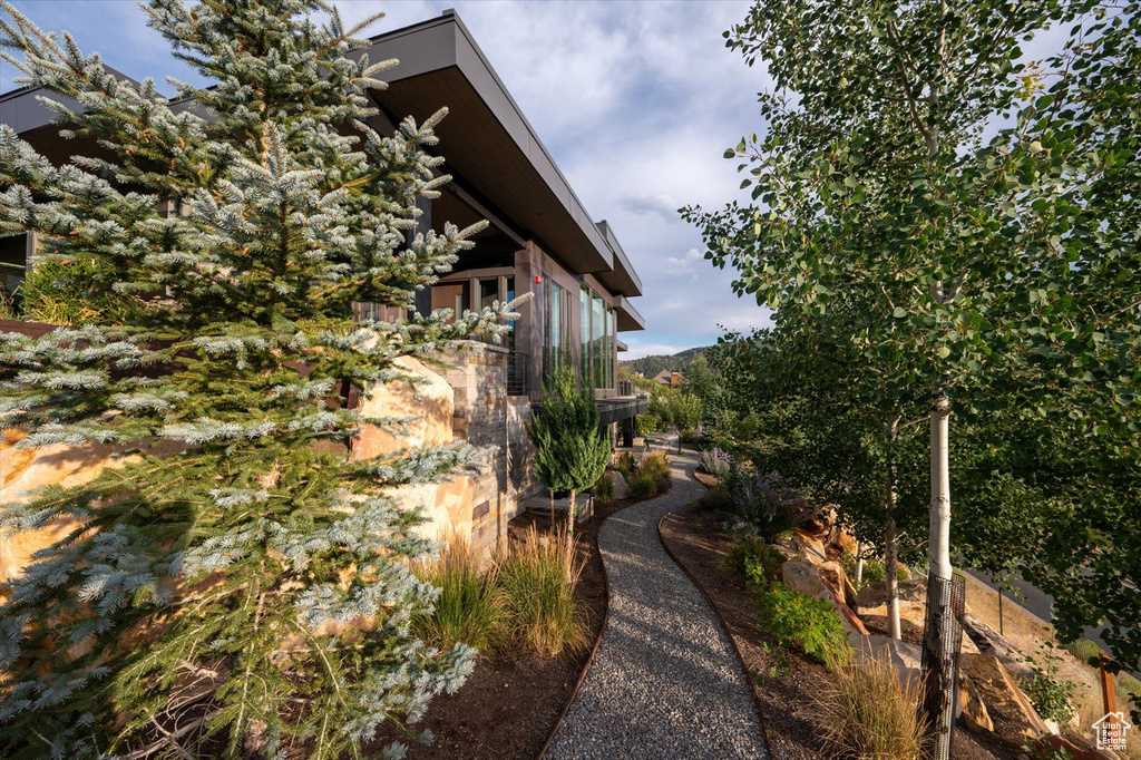 Photo 3 for MLS #2104350 at 1358 Mellow Mountain Rd