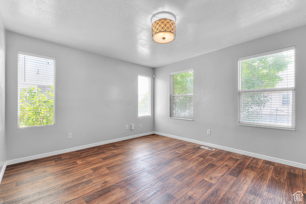 Photo 6 for MLS #2104364 at 4494 W Osage Rd