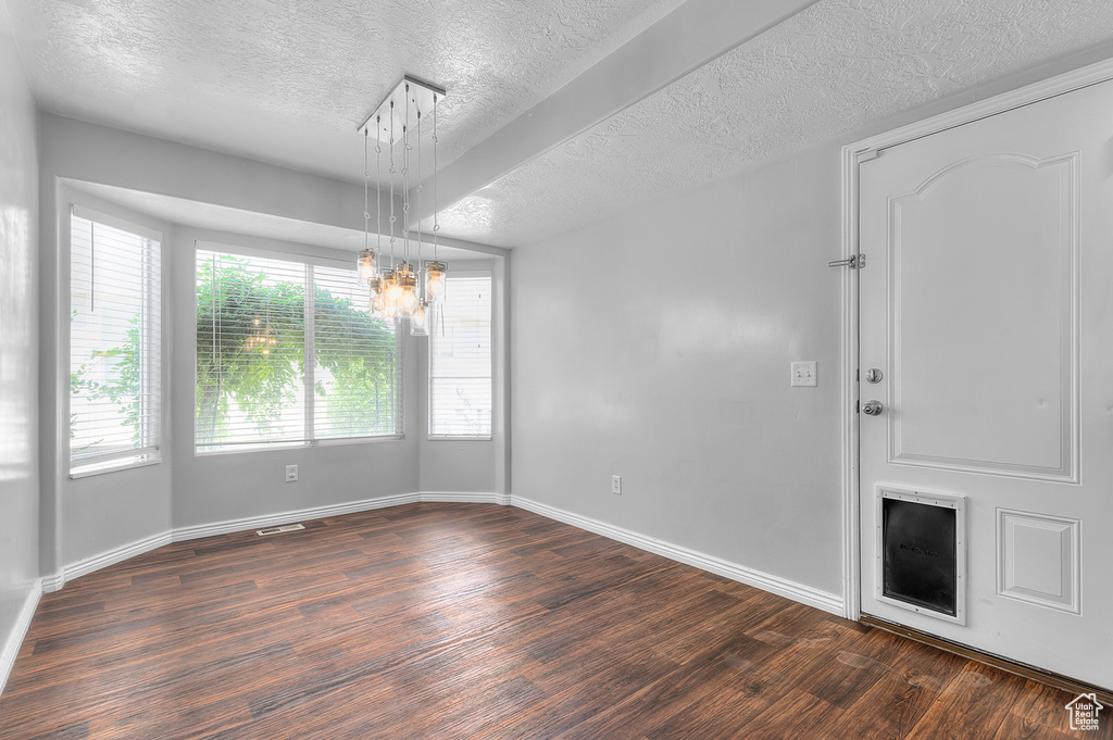 Photo 10 for MLS #2104364 at 4494 W Osage Rd