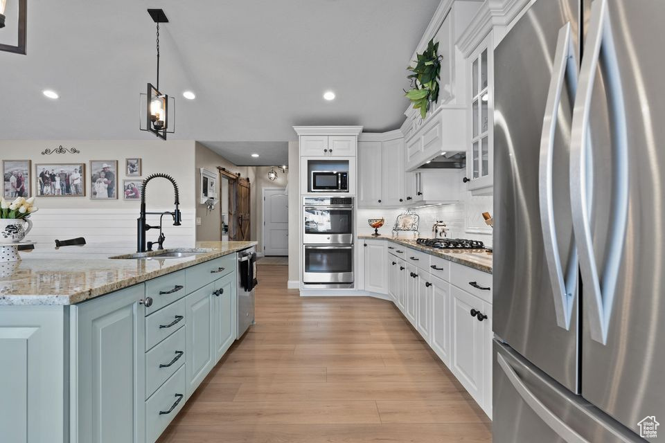 Photo 6 for MLS #2104371 at 328 W 475 North