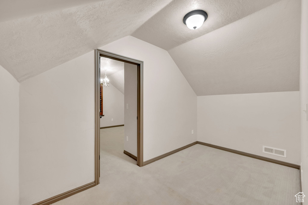 Photo 35 for MLS #2104373 at 704 S Deer Hollow Rd