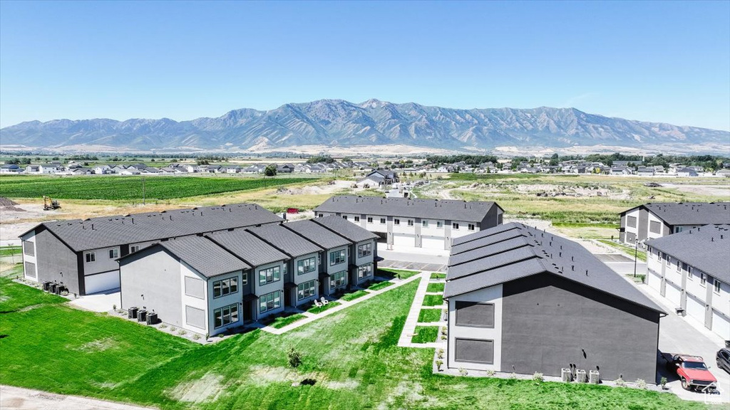 Photo 3 for MLS #2104374 at 3395 S 1010 West