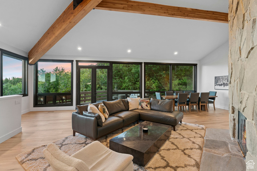 Photo 6 for MLS #2104384 at 7089 Pinecrest