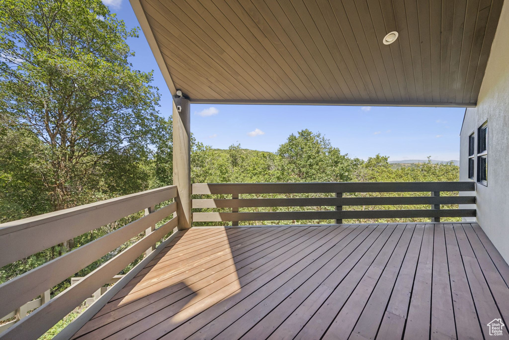 Photo 52 for MLS #2104384 at 7089 Pinecrest