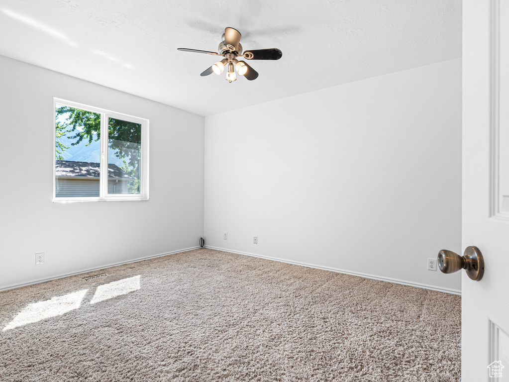 11143 S SANDY DUNES DR Sandy, UT 84094
