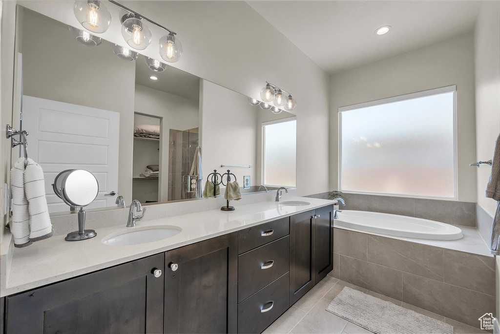 Photo 11 for MLS #2104396 at 635 S Taylor Creek Dr