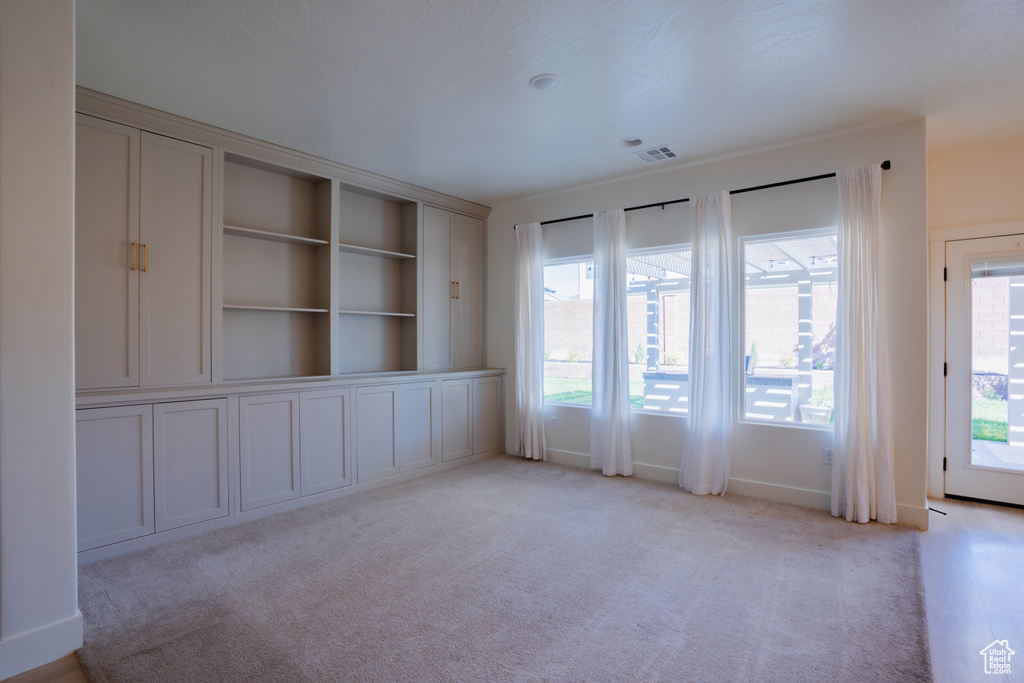 Photo 8 for MLS #2104411 at 1911 E Yant Flat Dr