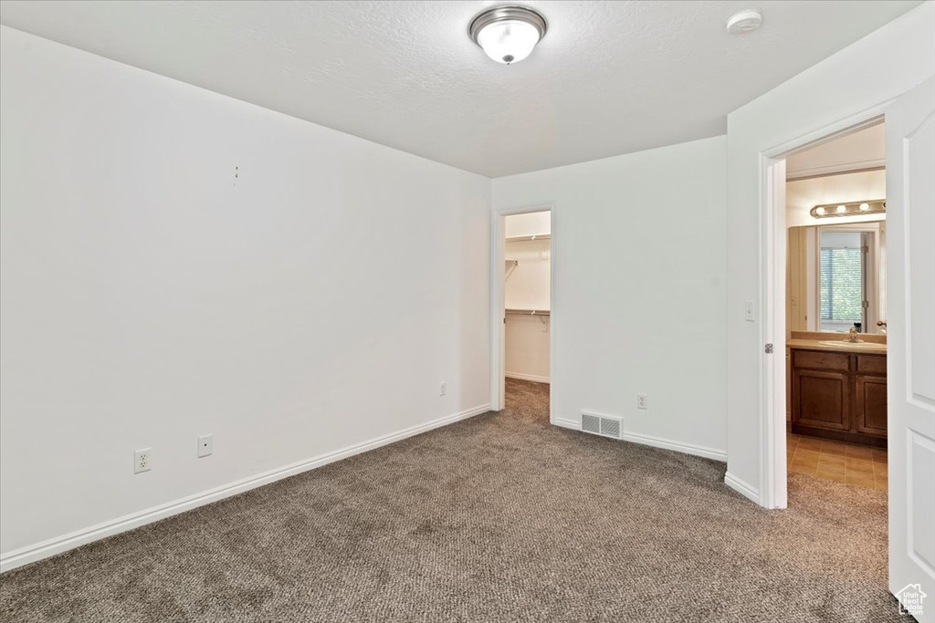114 BIRMINGHAM LN North Salt Lake, UT 84054