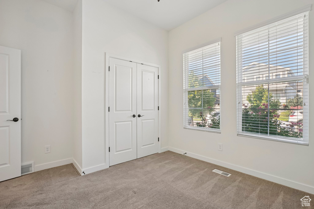 Photo 10 for MLS #2104421 at 11383 S New Bern Way