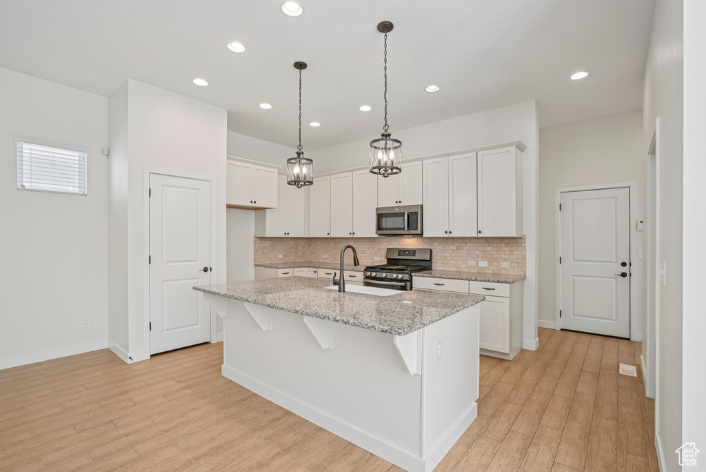 Photo 2 for MLS #2104421 at 11383 S New Bern Way