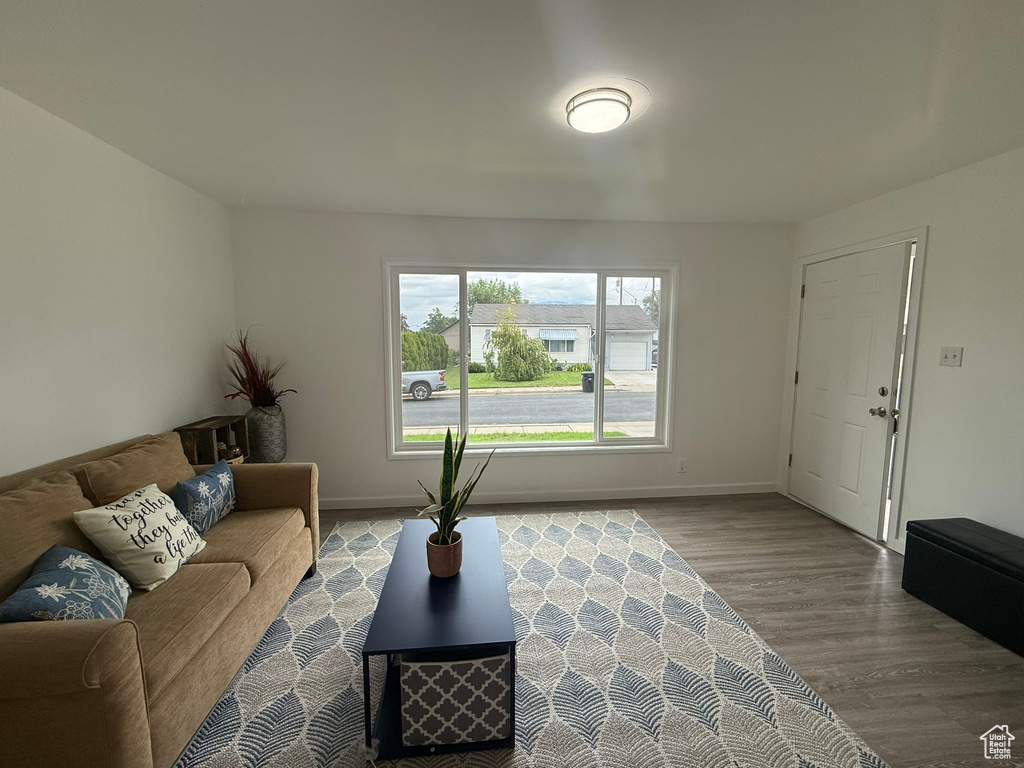 Photo 5 for MLS #2104436 at 193 W 4650 South