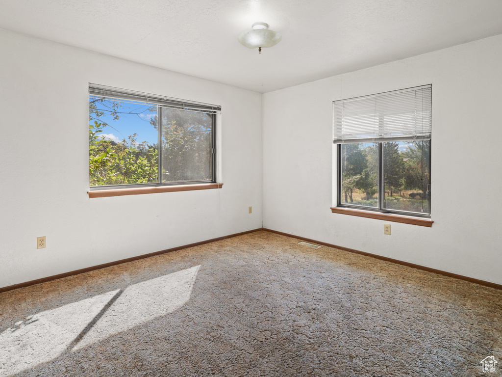 Photo 17 for MLS #2104449 at 4504 E 3450 North
