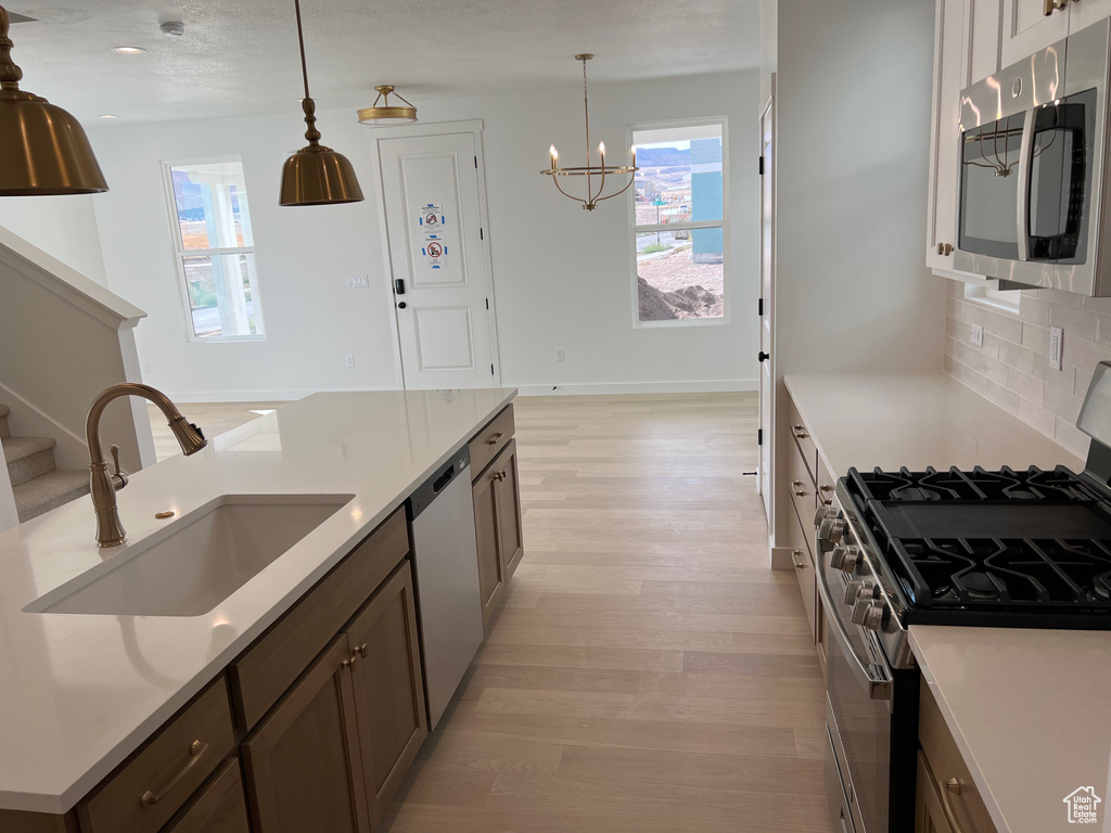 6972 W LAKE AVE South Jordan, UT 84009