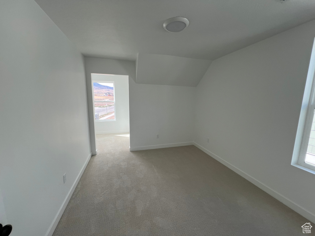 6972 W LAKE AVE South Jordan, UT 84009