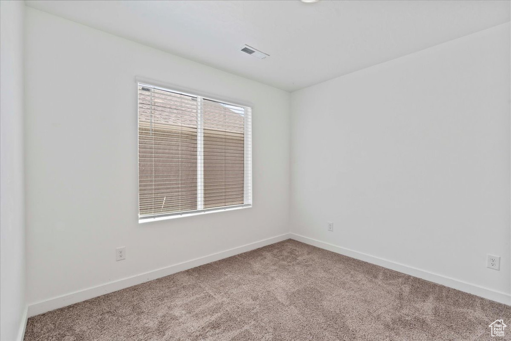Photo 27 for MLS #2104460 at 1133 E Commodore Ln