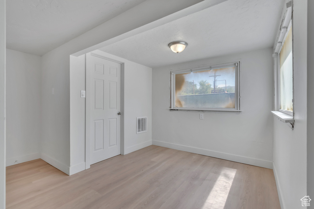 160 E 230 N Tooele, UT 84074