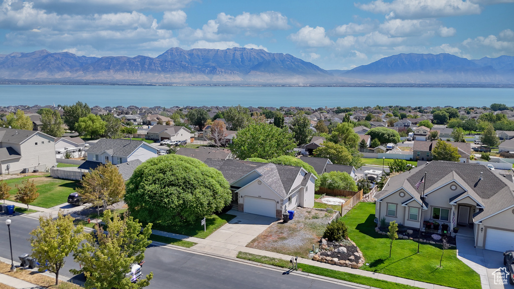 Photo 2 for MLS #2104469 at 4076 S Lake Vista Dr