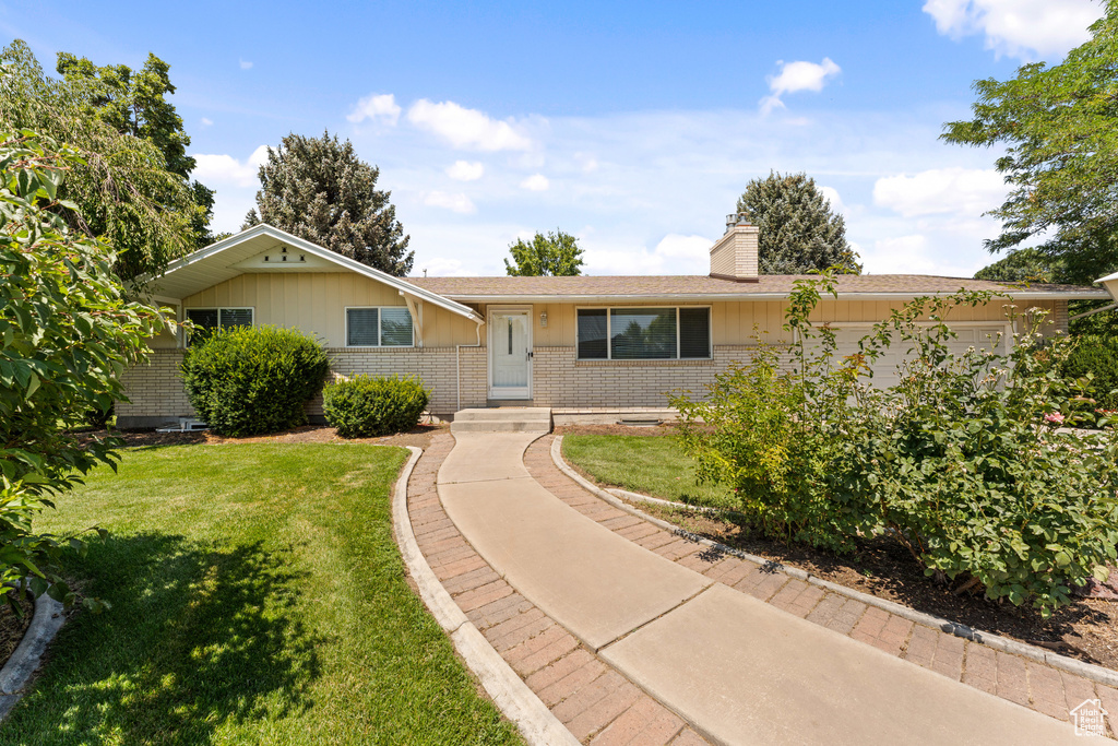 Photo 4 for MLS #2104471 at 6190 W 10050 North