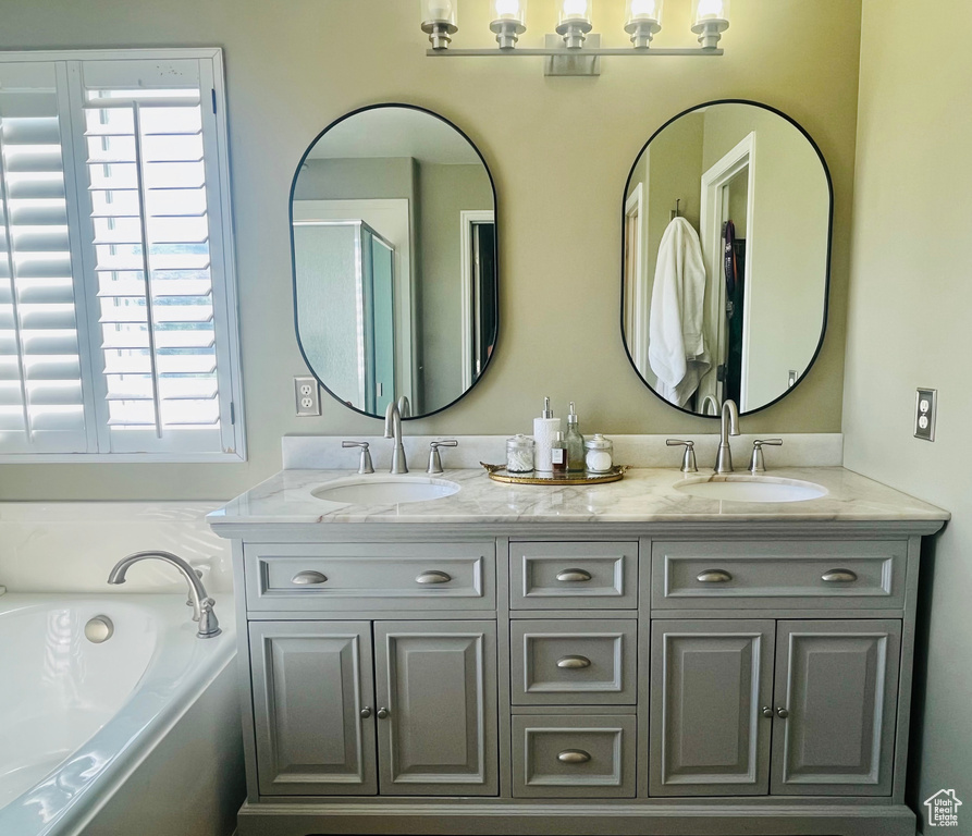 13597 S FIRETIP CT Riverton, UT 84096