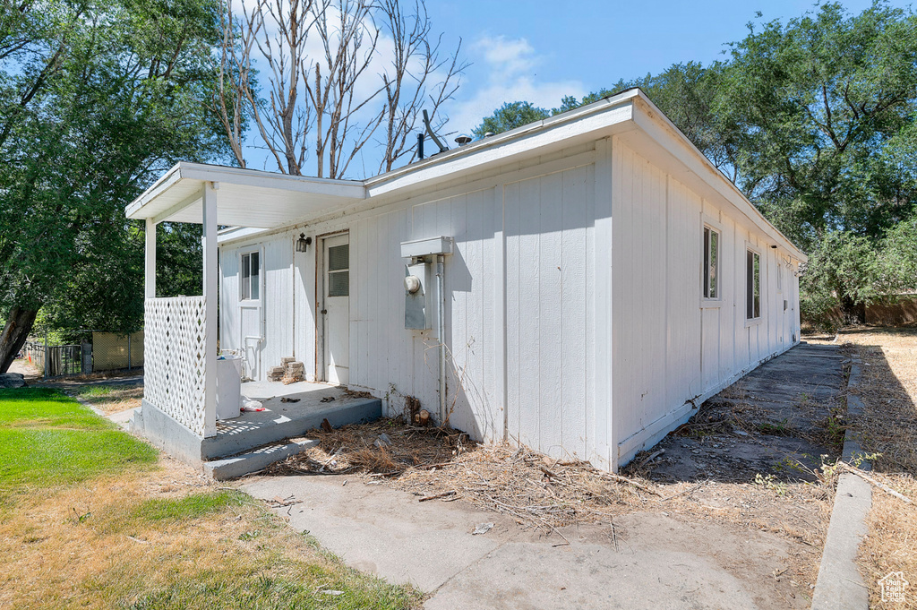 Photo 3 for MLS #2104481 at 165 E 500 North