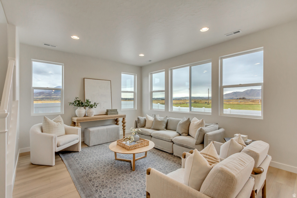 1545 N 1190 W #114 Salem, UT 84653