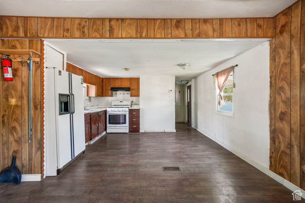 Photo 10 for MLS #2104487 at 56 E Apollo Way