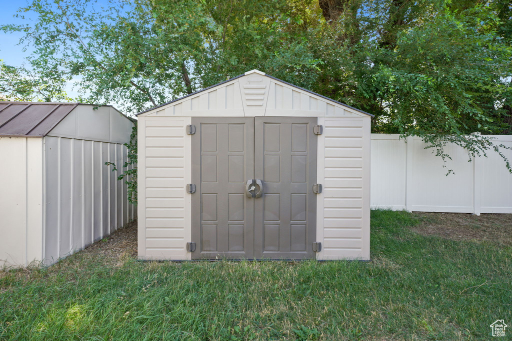 Photo 17 for MLS #2104487 at 56 E Apollo Way