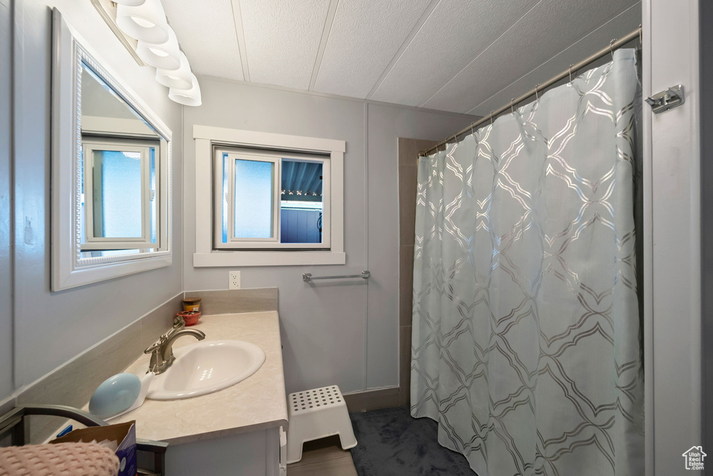 Photo 18 for MLS #2104492 at 1077 W 500 North