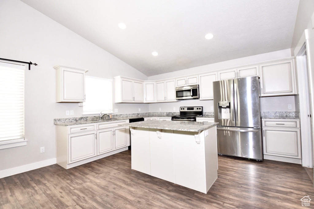 1841 E JUNIPER DR Eagle Mountain, UT 84005