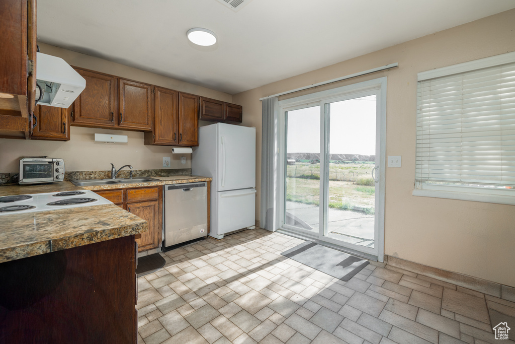 Photo 8 for MLS #2104501 at 828 N 1500 East