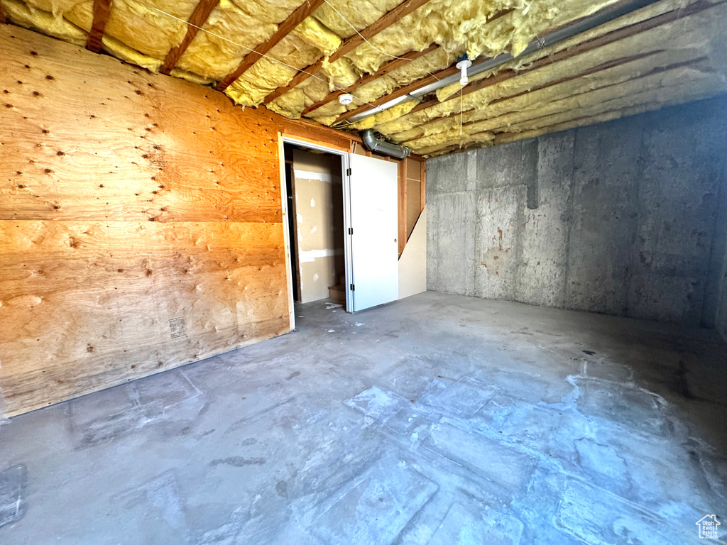 Photo 31 for MLS #2104504 at 683 N Hidden River Trail Rd